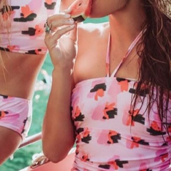 Albion Smudge Swimsuit - Picture 10 of 10